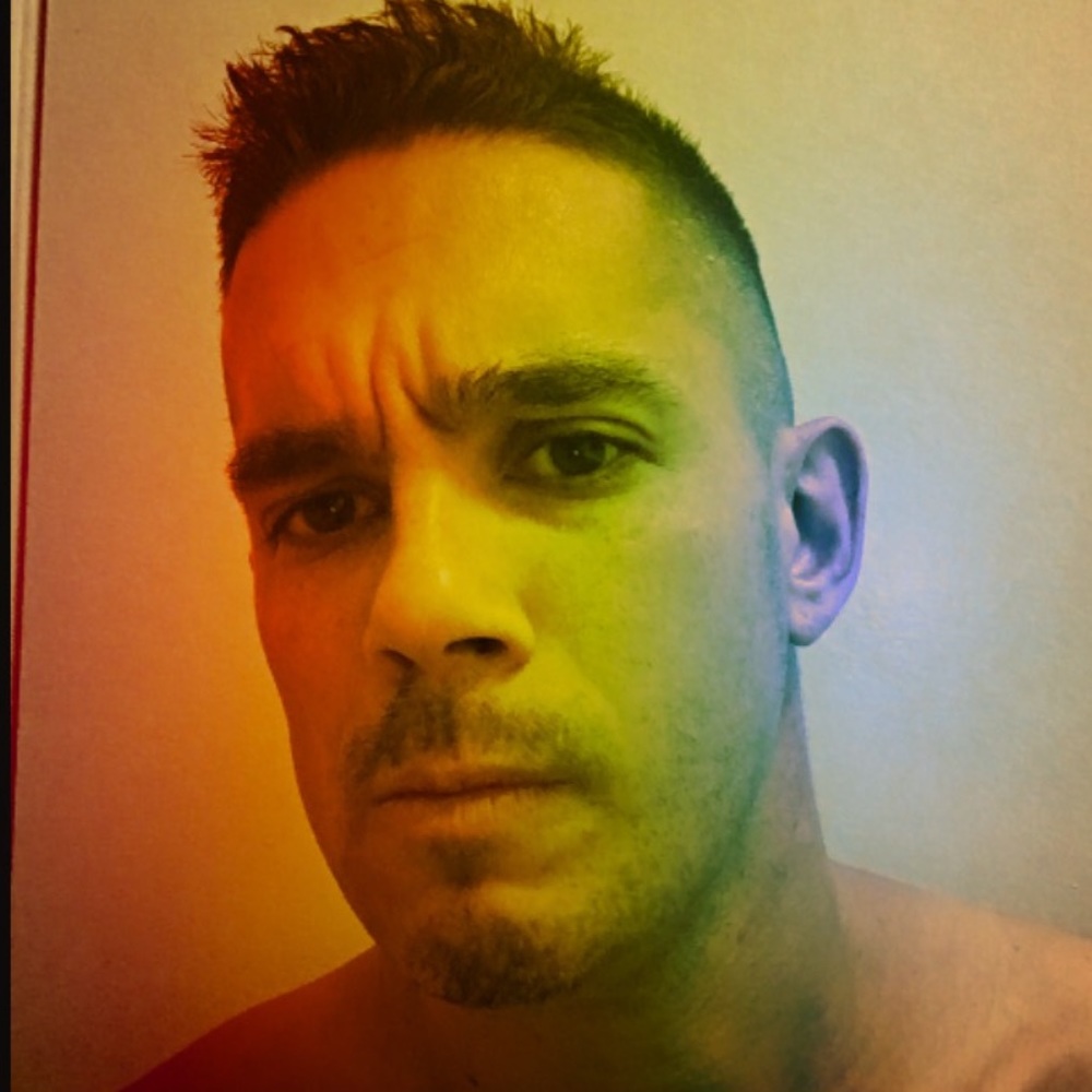 Meet your Posher, Roberto